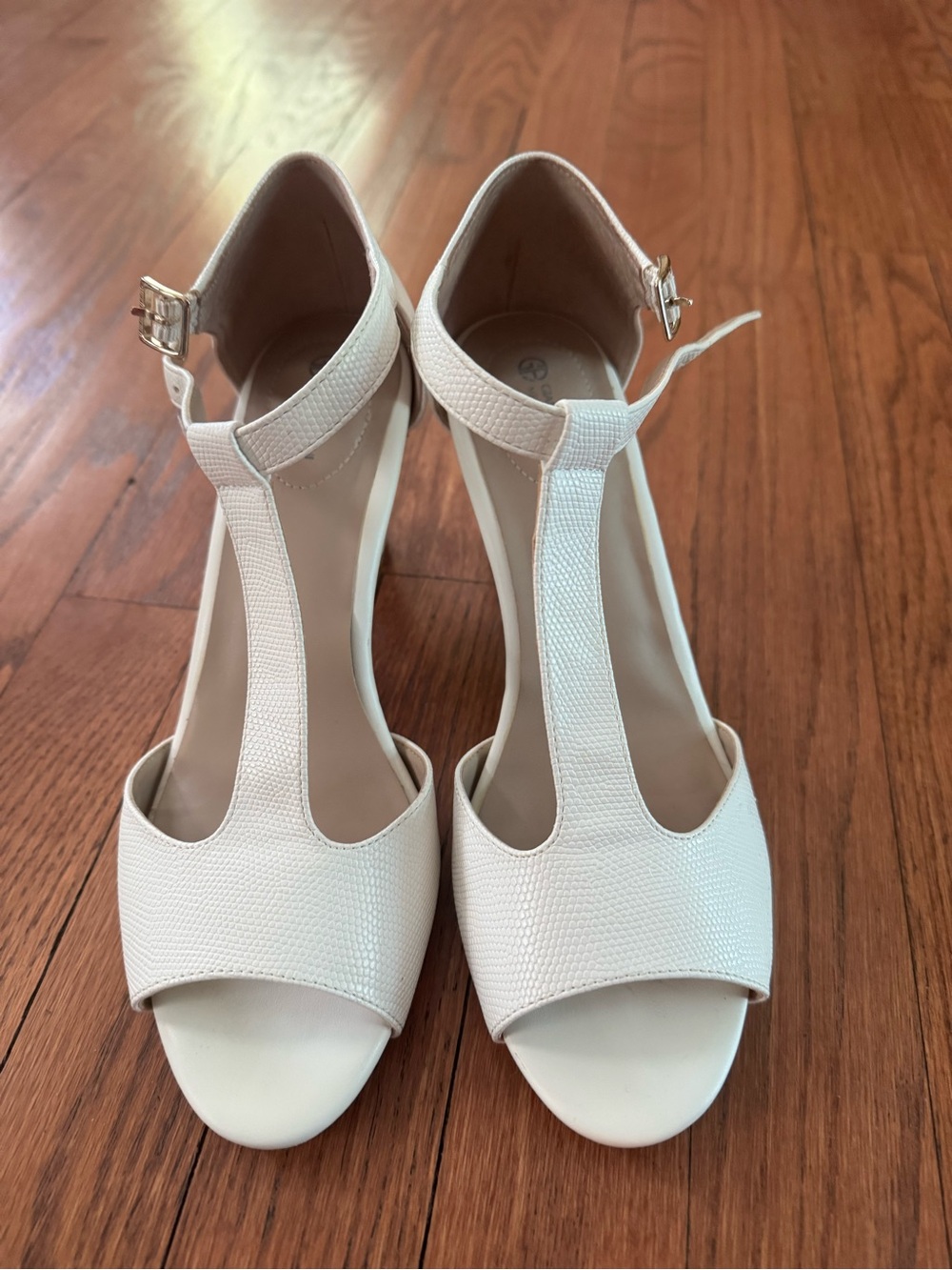 Gianni Bini White T-Strap Open-Toe Heels - Picture 2 of 5